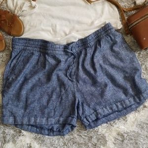 Linen shorts